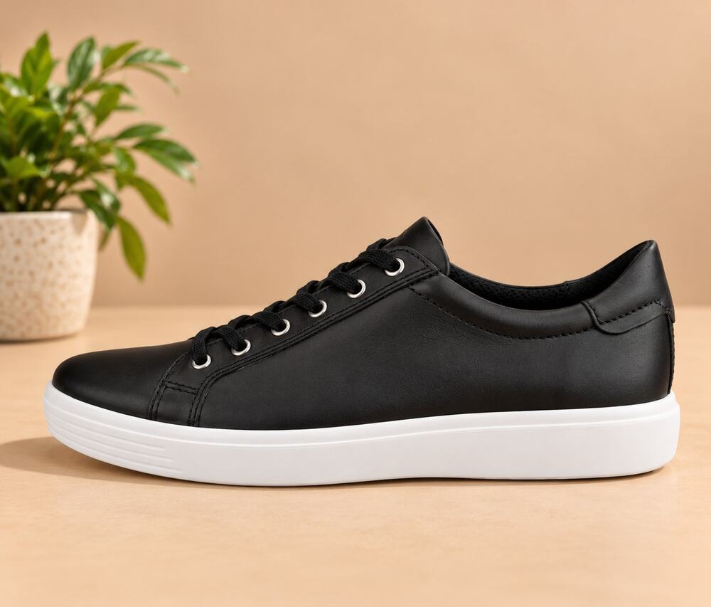 NWT ECCO Men's Soft Classic Sneakers Black/White Size 10-10.5